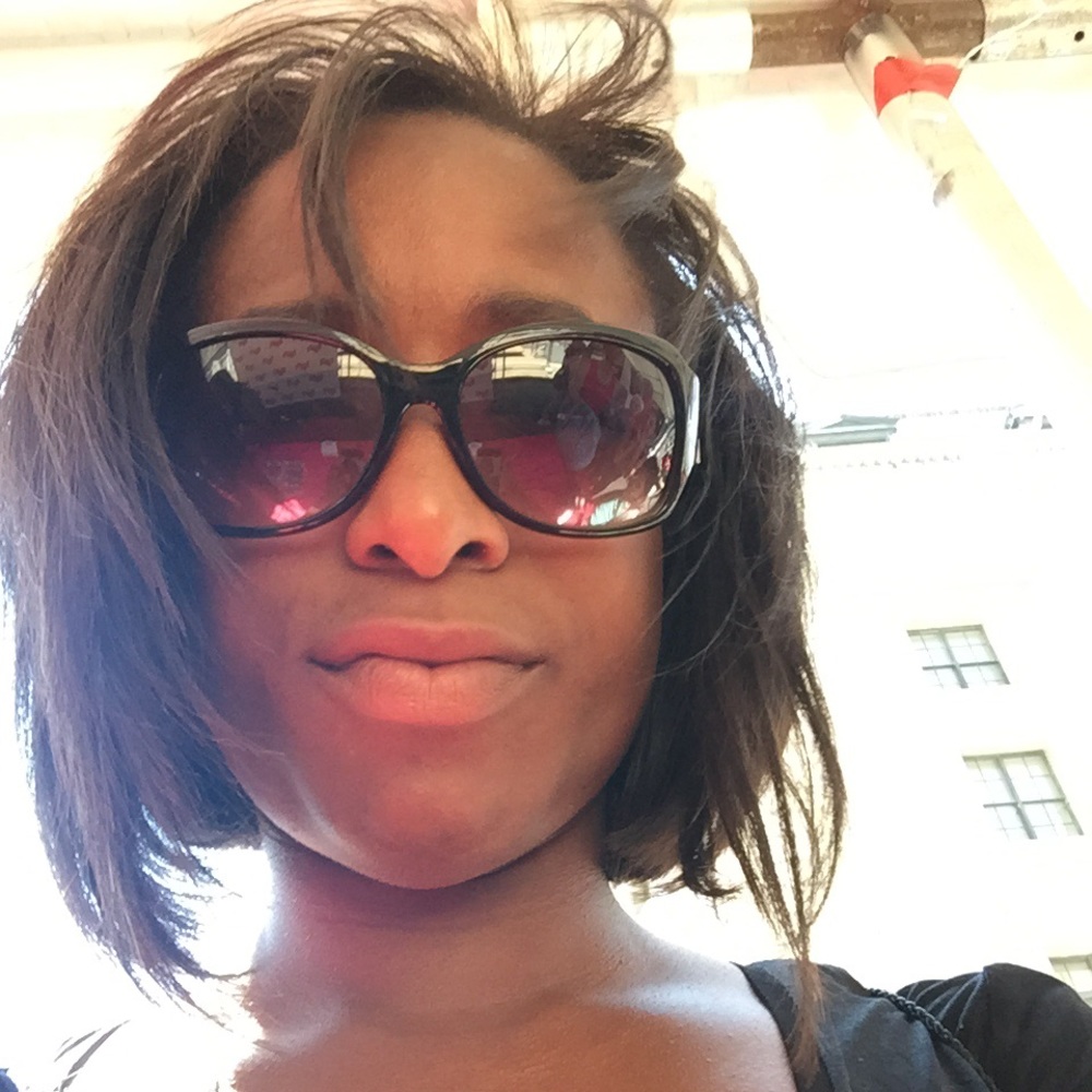 Meet your Posher, Malinda